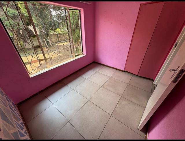 3 BEDROOM HOUSE FOR SALE IN BIRCHLEIGH NORTH